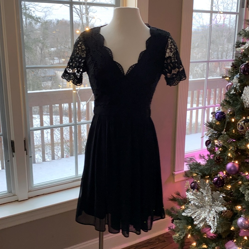Lulu’s little black dress